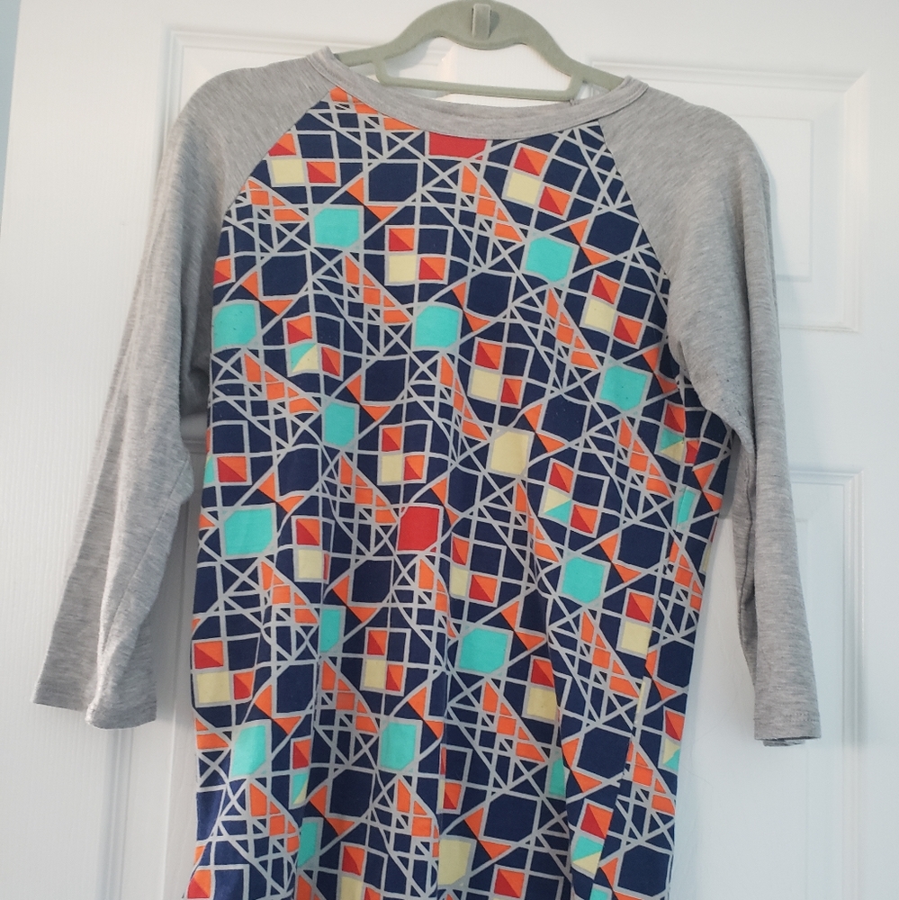 Lularoe Randy Tee Raglan Top